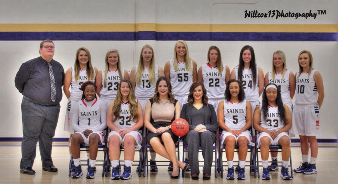 Randall Women's Basketball Defeats Manhattan 73-49