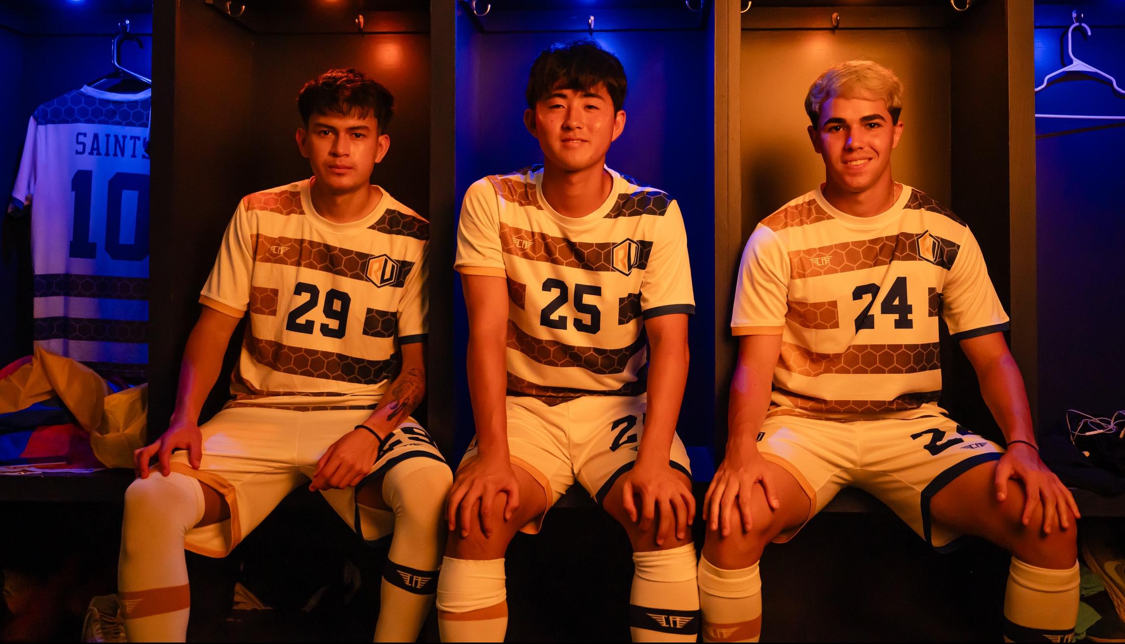 Men's Soccer Remains Undefeated in Region